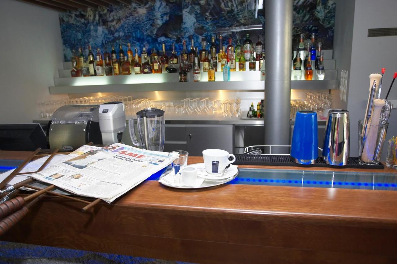 Hotel Janosik Liptovský Mikuláš Extérieur photo