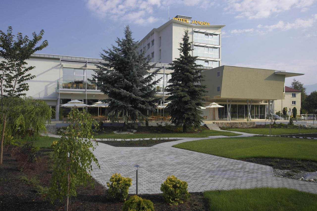 Hotel Janosik Liptovský Mikuláš Extérieur photo