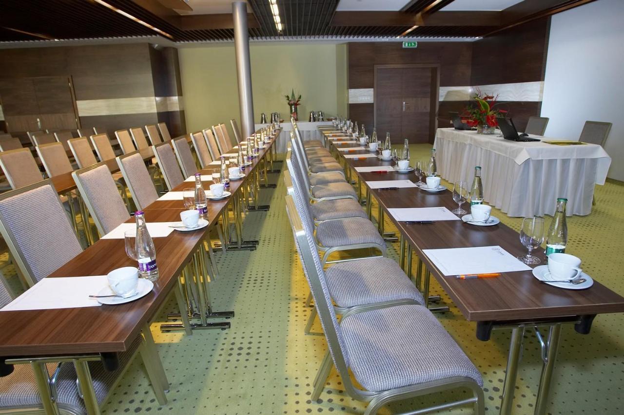 Hotel Janosik Liptovský Mikuláš Extérieur photo