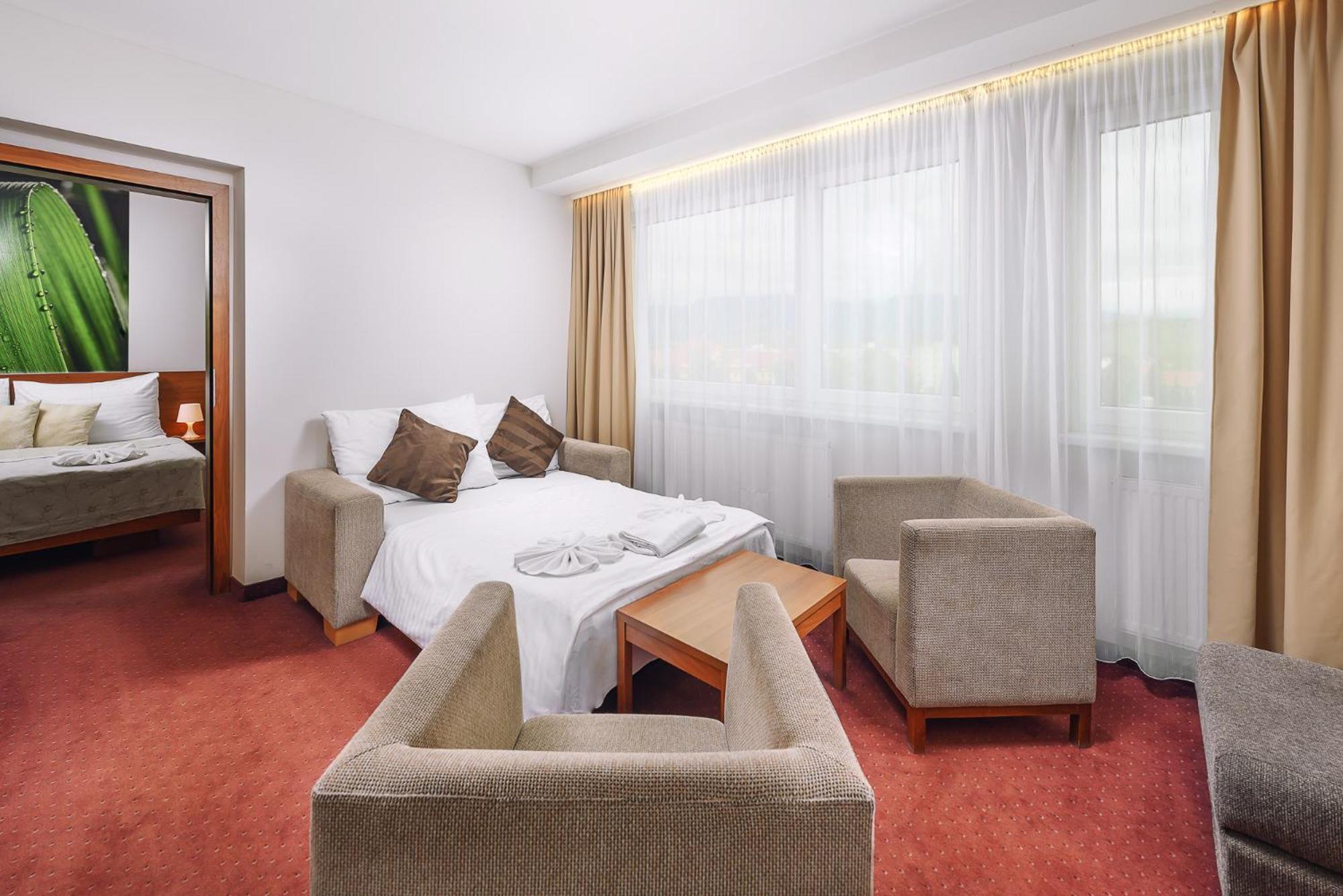 Hotel Janosik Liptovský Mikuláš Extérieur photo