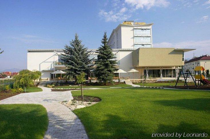 Hotel Janosik Liptovský Mikuláš Extérieur photo