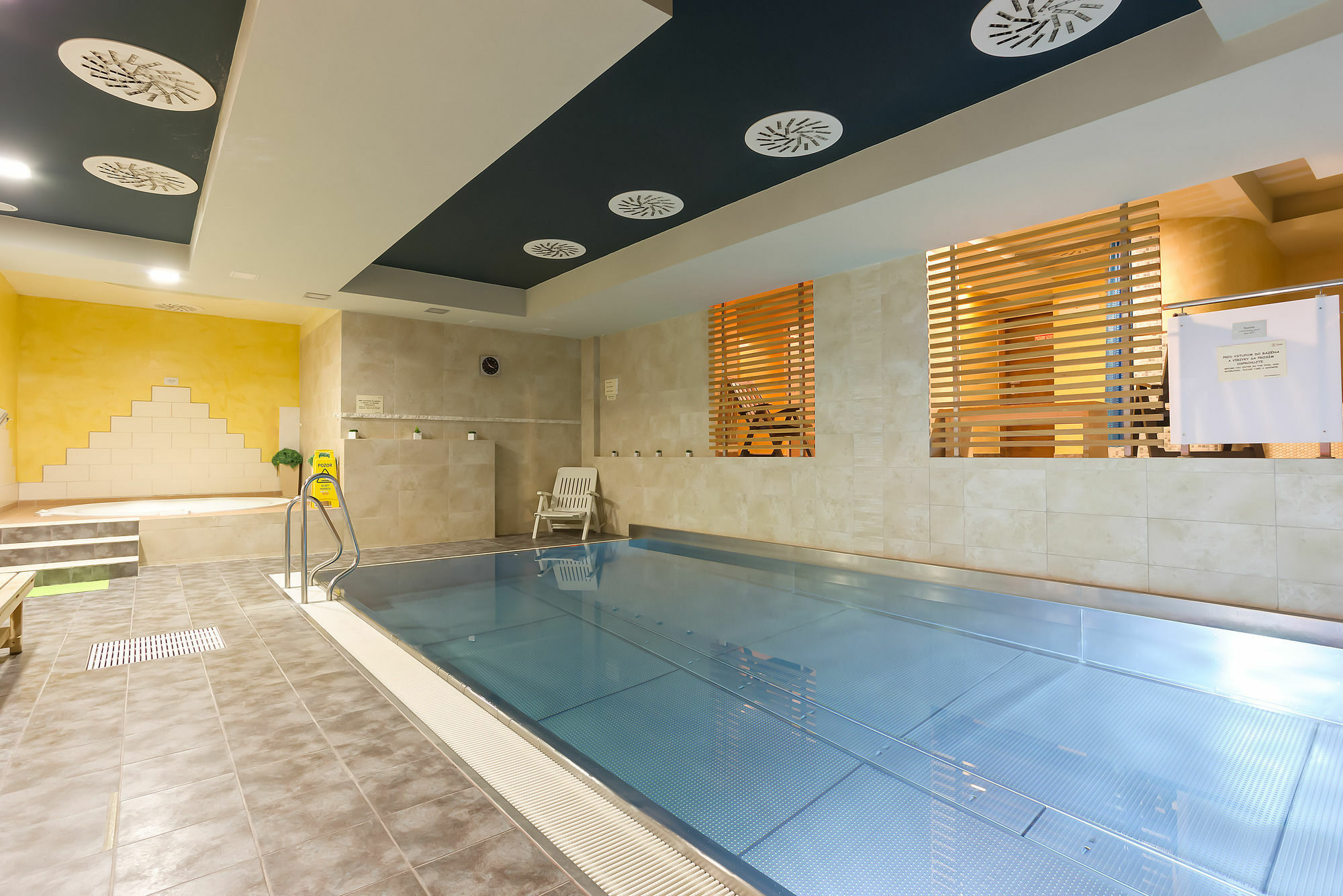 Hotel Janosik Liptovský Mikuláš Extérieur photo